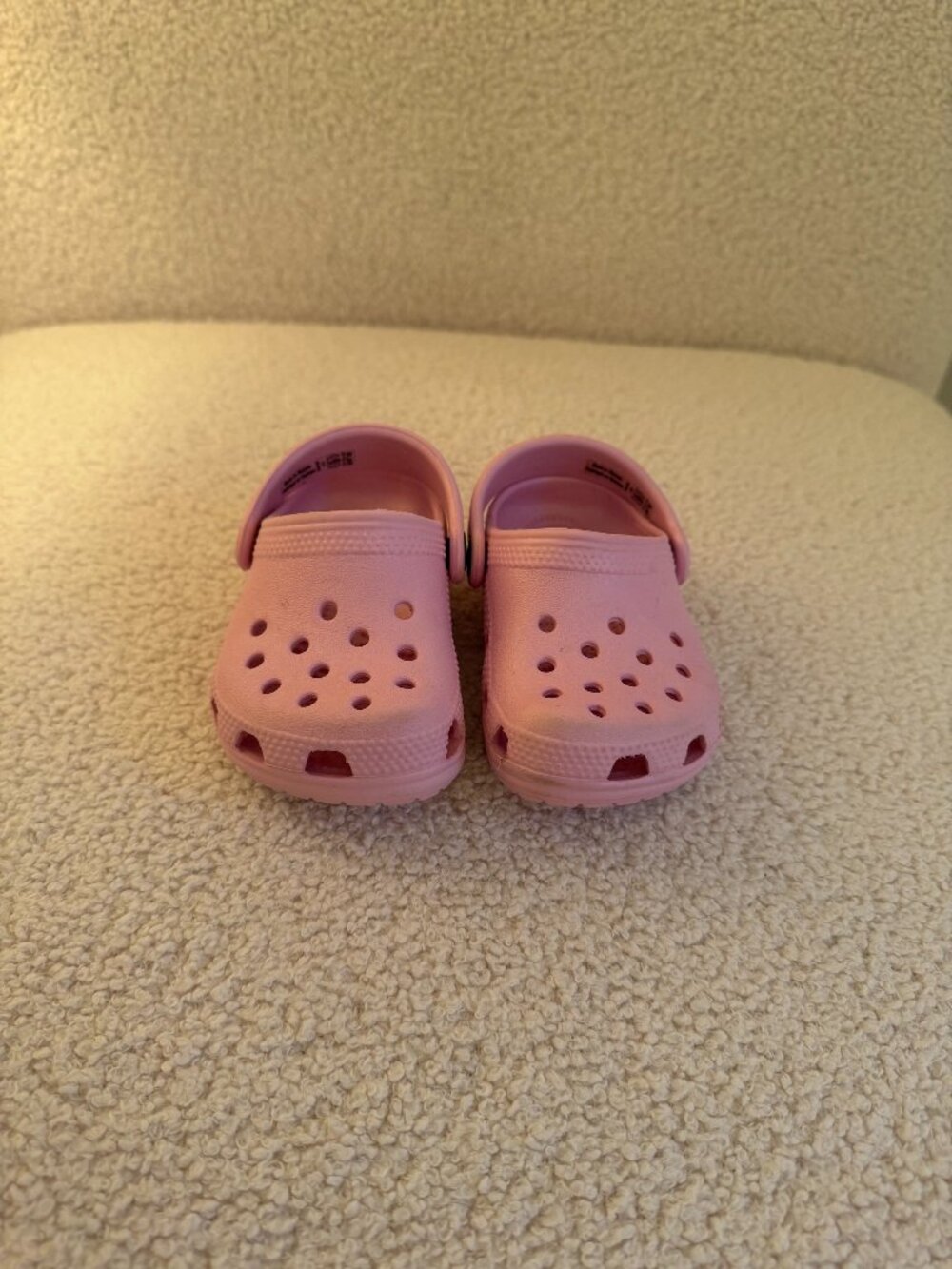 Toddler / Kid's Crocs - Size 2-3